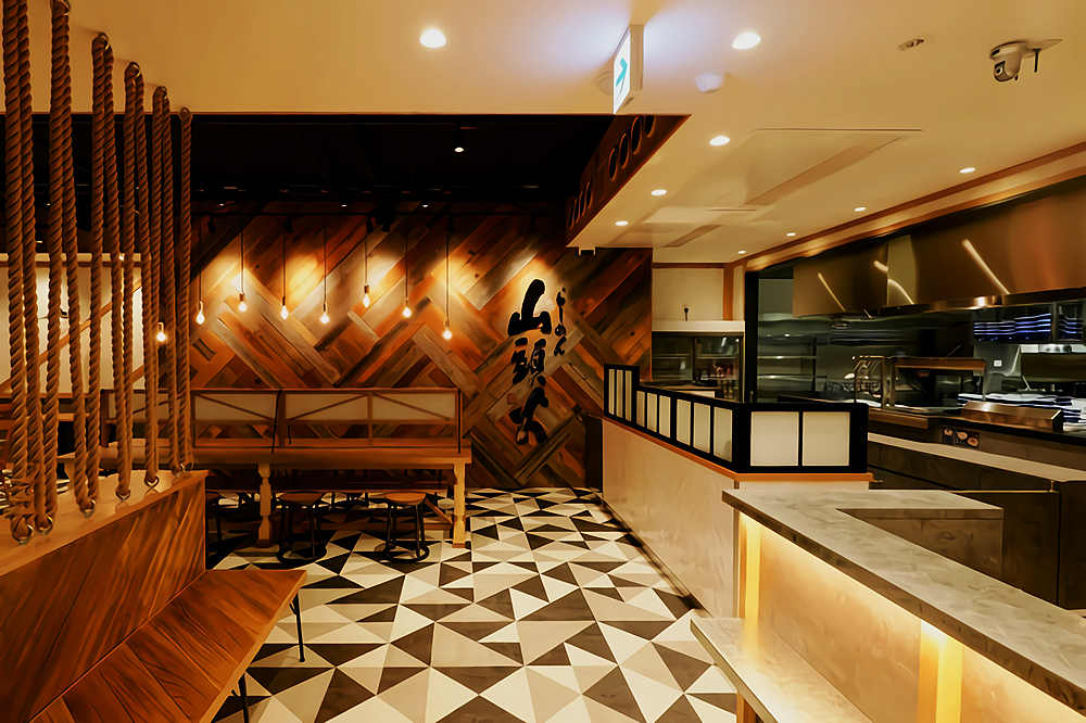 郑州日本山头火拉面餐厅装修公司设计案例